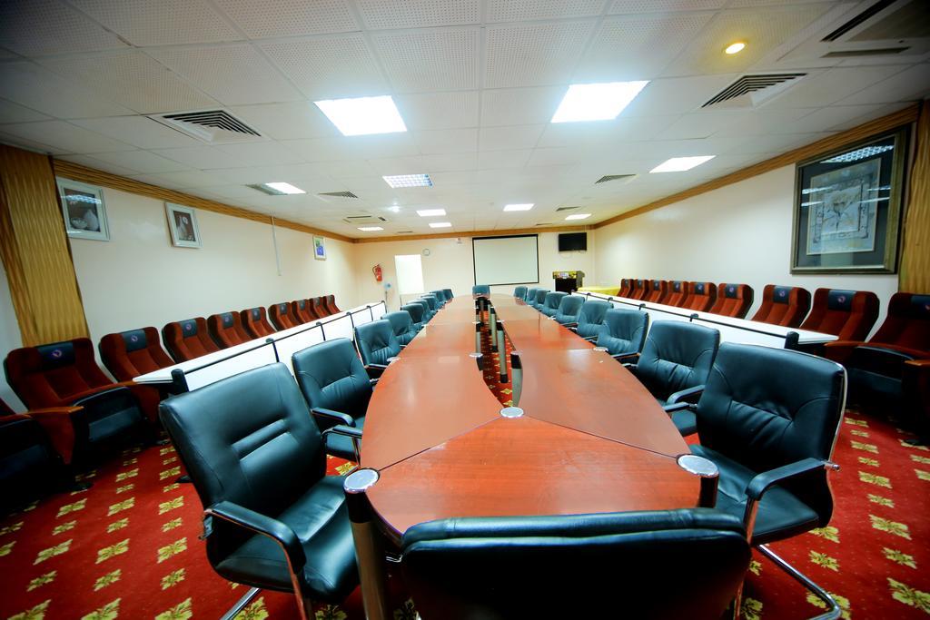 Hotel Africana Kampala Kültér fotó