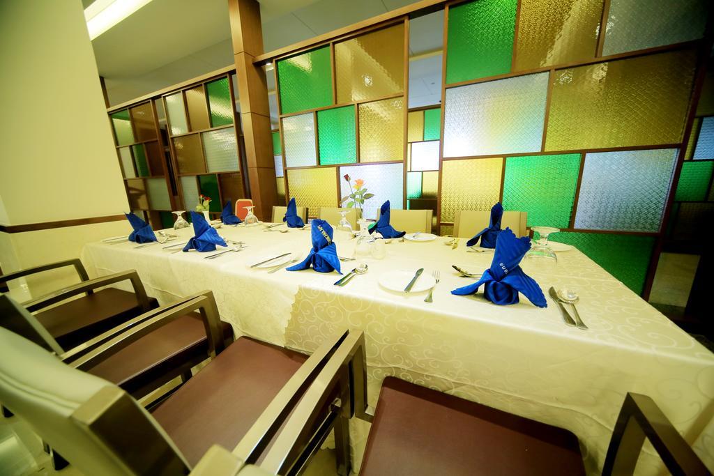 Hotel Africana Kampala Kültér fotó