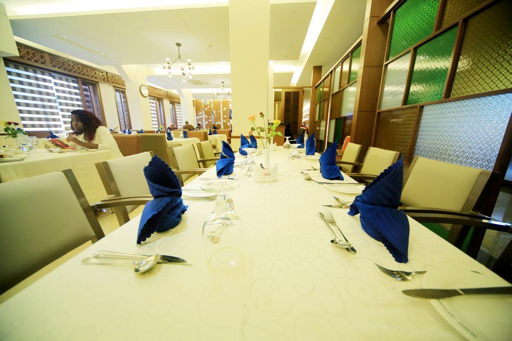 Hotel Africana Kampala Kültér fotó