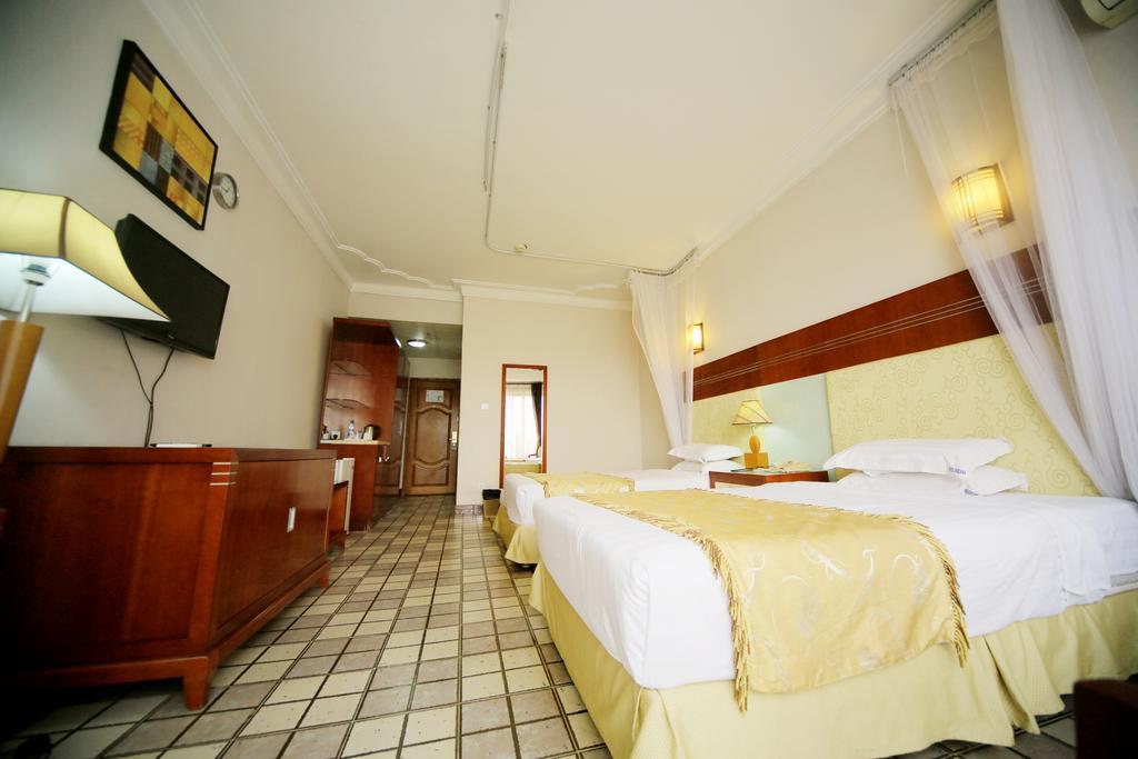 Hotel Africana Kampala Kültér fotó