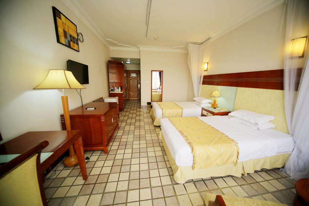 Hotel Africana Kampala Kültér fotó