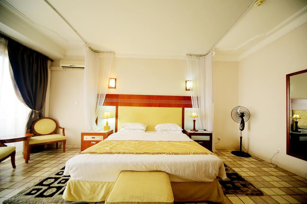 Hotel Africana Kampala Kültér fotó