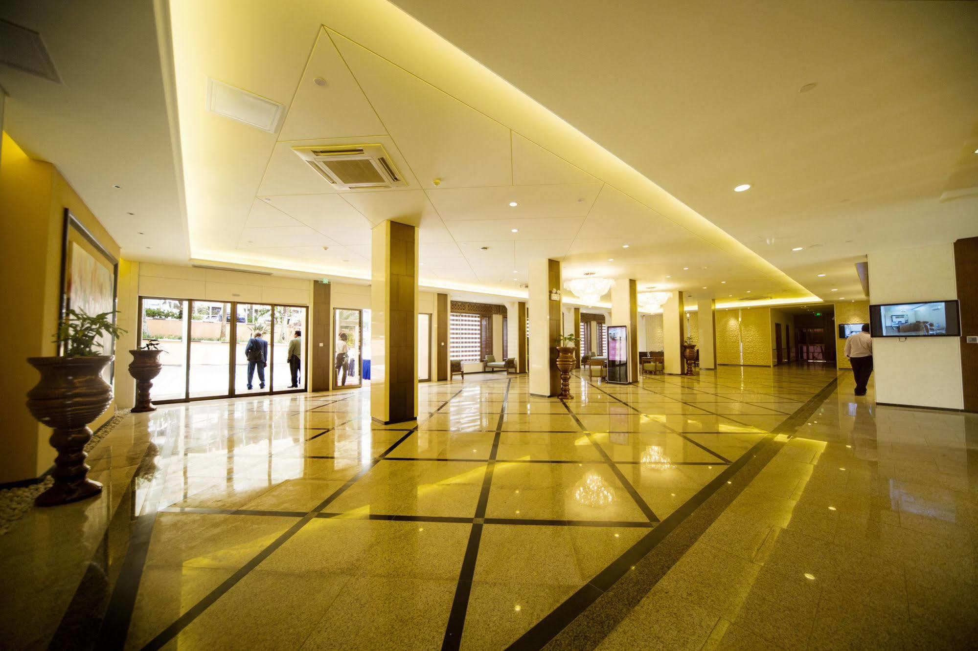 Hotel Africana Kampala Kültér fotó